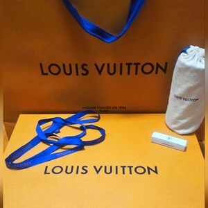 LV PACKAGING BRAND NEW BUNDLE